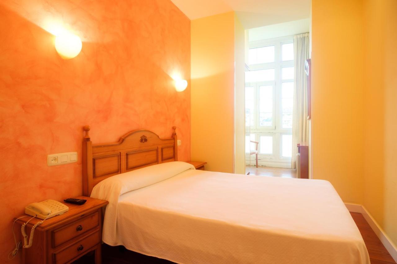 Hotel Playa De Luanco Buitenkant foto